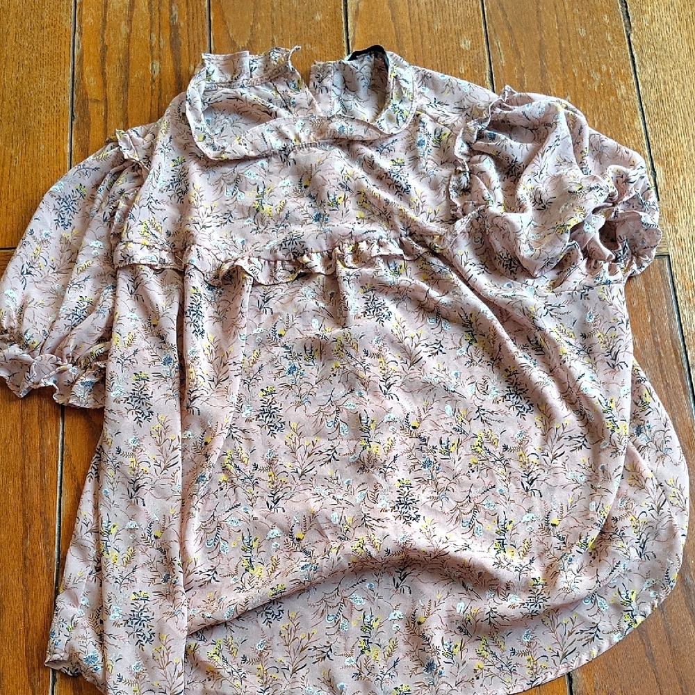 Floral Puff Sleeve Blouse